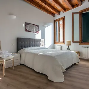 Venice Love Suite Apartment